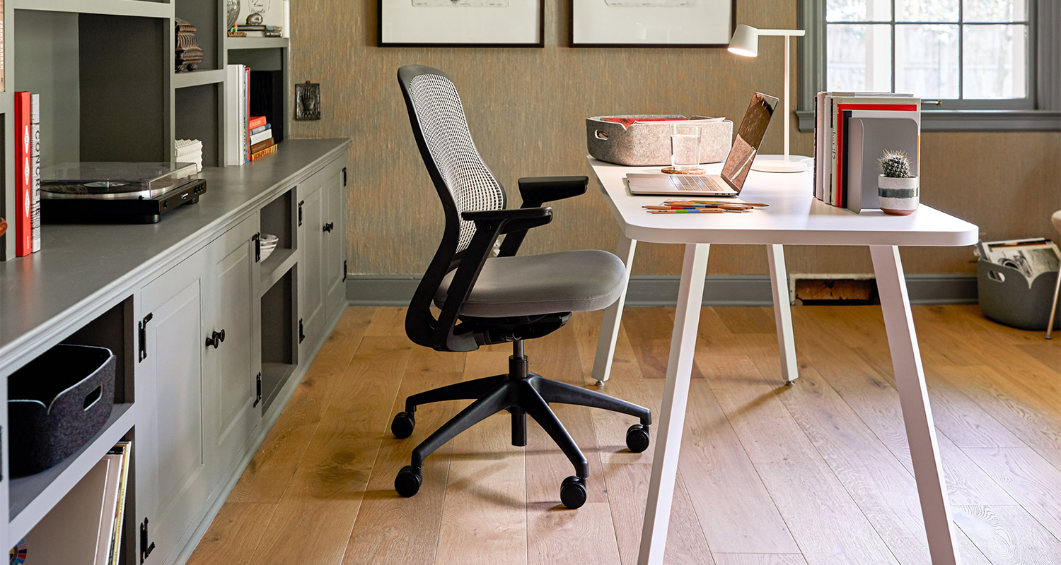 Knoll ReGeneration Work Chair and Rockwell Unscripted Easy Table